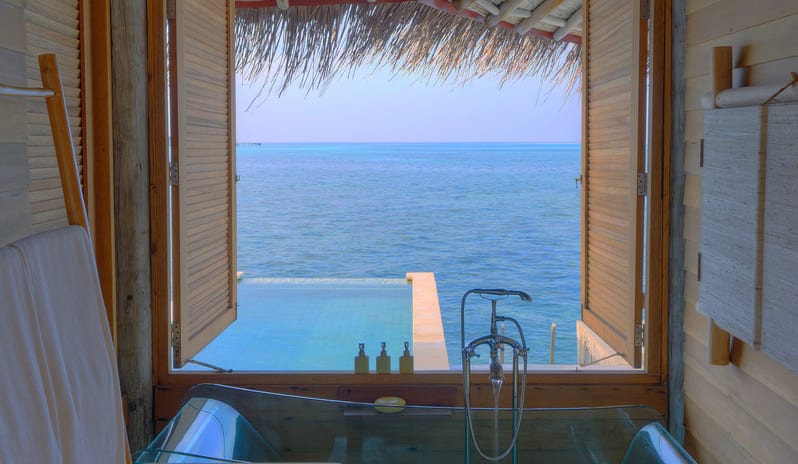 Laamu Water Villa with Pool bathroom